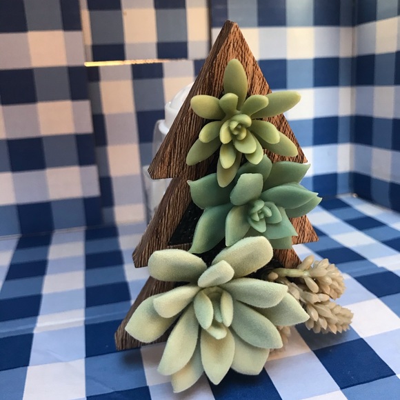 NWT Succulent Tree Wallflower Plug - Picture 3 of 7